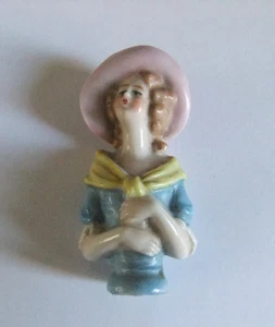 ANTIQUE PORCELAIN / BISQUE HALF DOLL PIN CUSHION TOP * NR MINT * - Picture 1 of 8