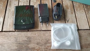 Motorola Razr 2019 128mo Like New Condition ( No 50 60 2022 5G 2020 Zflip Fold ) - Photo 1 sur 7