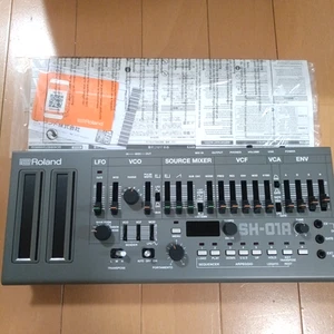 Roland SH-01A Boutique Synthesizer Sound Module & Step Sequencer Used - Picture 1 of 6