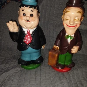 1972 Set di 2 salvadanai grandi 14 pollici Laurel and Hardy retrò vintage nostalgici - Foto 1 di 16