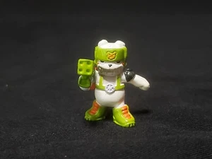 Vintage 2002 Bandai Digimon Digital Monsters Chackmon Kumamon 1" Toy Figure - Picture 1 of 5