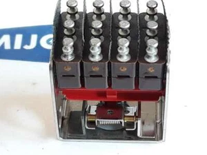 Interruptor MICRO EE. UU. 0437 2D33 (nuevo stock antiguo) - Imagen 1 de 5