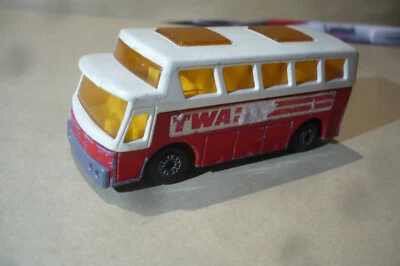 Matchbox Superfast No.65 Airport Coach   1977 - Bild 1 von 4