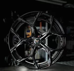 KIT 4 CERCHI IN LEGA CUPRA / SEAT / SKODA DA 18 5X112 8X18 ET 30 GMP ULTRIVITY - Imagen 1 de 9