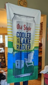 VINTAGE HEILEMAN’S OLD STYLE BEER BEACH TOWEL - Picture 1 of 3