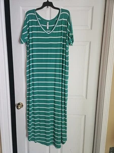 ZENANA Green & White Striped Maxi Dress Size Large Short Sleeve Pockets - Picture 1 of 2