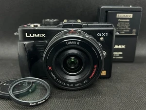 Panasonic LUMIX DMC-GX1 Mirrorless Digital Camera F3.5-5.6 14-42mm Multilingual - Picture 1 of 16