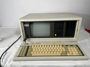 Vintage Compaq Portable PC Computer Screen Works Powers On Parts Or Repair Only - Picture 1 of 19