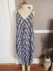 ¡¡Hermoso mono multicolor sin mangas con bolsillos de Japna!! ¡Talla mediana!! - Imagen 1 de 5