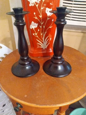 POTTERY BARN 9.5” Tall Turned Wood Taper Candle Holder Set Of 2 Pre Owned  - Изображение 1 из 2