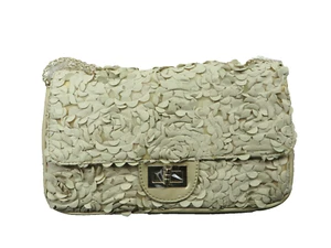 NWT Mellow World Leatherette 3D Flower Purse Handbag Crossbody Ivory Gold Chain - Picture 1 of 8