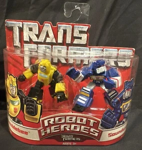 Transformers Robot Heroes BUMBLBEE and SOUNDWAVE - Picture 1 of 7
