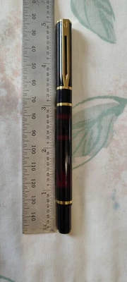 Bolígrafo Waterman Laureate mármol marrón-rojo laca hecho en Francia Foto 1 de 4