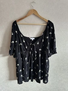 Stunning simply be daisy printed lightweight top size 24 - Picture 1 of 4