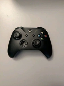 Controller Wireless Microsoft Xbox One Nero 1708 Pulito Testato Funzionante Ottimo - Foto 1 di 4