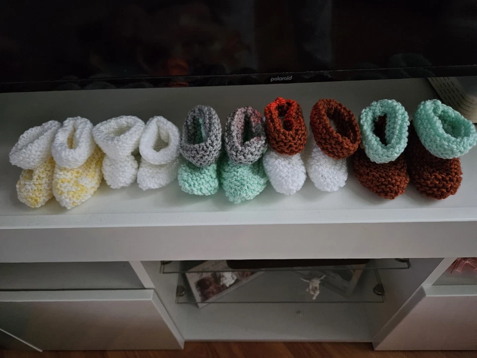 5 x Hand Knitted Newborn Booties copper mint white lemon  new  - Image 1 of 1