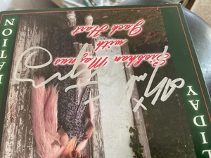 Cubierta de CD firmada de Siobhan Magnus... sin CD - Imagen 1 de 2