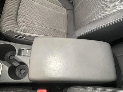 Used Front Lower Center Console fits: 2024 Subaru Xv crosstrek floor vinyl armre Foto 1 de 4
