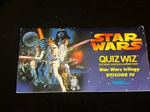 Star Wars Tiger Electronics Quiz Wiz Trivia gioco episodio IV sciolto - solo libretto - Foto 1 di 4