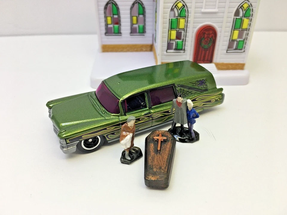 MATCHBOX Green Metallic 63 Cadillac Hearse, Coffin & Mourners,Diorama,Man Cave!! - Image 1 of 4