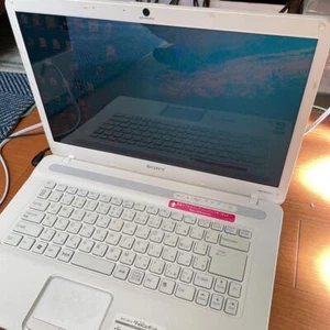 SONY VAIO type N VGN-NW71FB/W P8700 GMA 4500MHD laptop one-of-a-kind silver - Picture 1 of 6