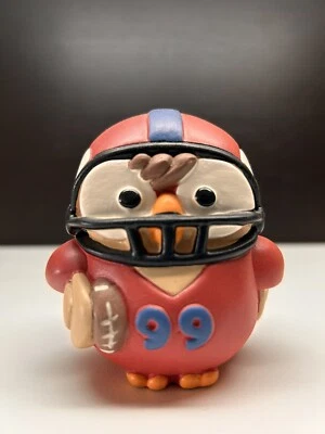 Gufo Football Goofi Egan in ceramica fatto a mano  - Immagine 1 di 4