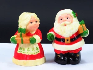 Vintage Santa Salt Pepper Shakers Mr Mrs Claus Hallmark Shaker Set Christmas 3" - Picture 1 of 12