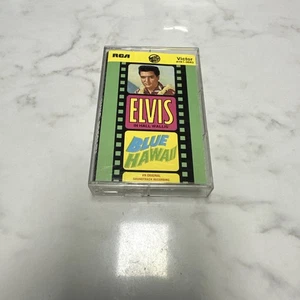 ELVIS PRESLEY BLUE HAWAII  Cassette Tape - Imagen 1 de 8