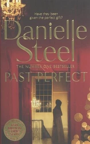 PAST PERFECT By Danielle Steel *Excellent Condition* - Image 1 of 1