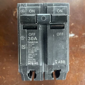 GE/ABB THQB2130; 2P30A 120/240 BLT-ON CB - Bild 1 von 1