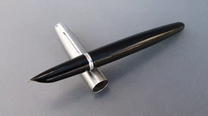 Pluma Estilográfica PARKER 21 De Colección en Color Negro con "F" Fina Nueva en Caja - Hecha en EE. UU. - Imagen 1 de 5