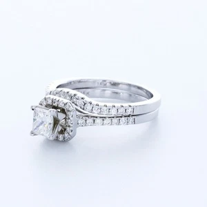 1.15ct D-SI1 Princess Earth Mined Certified Diamonds 18k Halo Wedding Ring Set - Picture 1 of 2