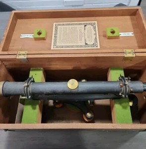 Antiguo nivel de ingeniería de tránsito CL Berger & Sons Survey con estuche de madera - Imagen 1 de 15