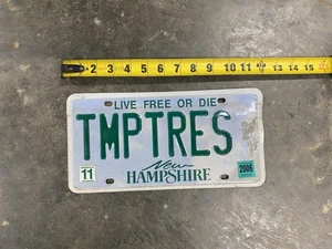 New Hampshire NH Vanity Nummernschild Anhänger TMPTRES Sprossenwand Kunst Höhle des Mannes 2006 - Bild 1 von 8