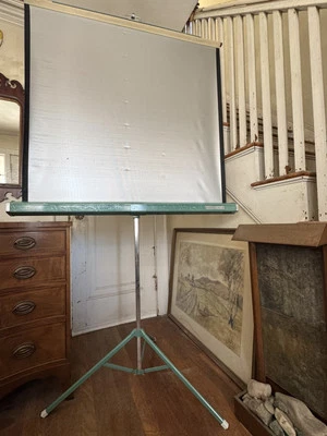 Vintage DA-LITE Silver Lite 40x40 Portable Movie Slide Projection Screen. Nice! - Image 1 of 4