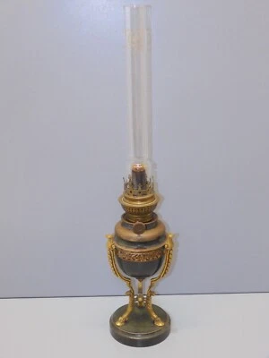 -BELLE LAMPE A PETROLE NAPOLEON III STYLE EMPIRE avec son verre CRISTAL déco   D - Photo 1/4