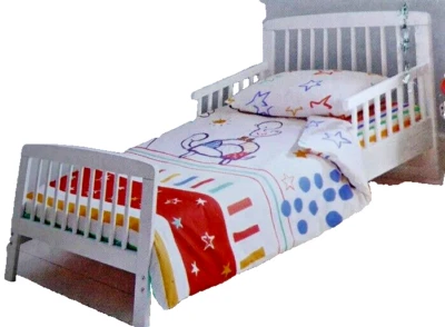Toddler COT JUNIOR BED COMPLETE BEDDING Set DUVET COVER SET 2x SHEETS &PROTECTOR - Image 1 of 4