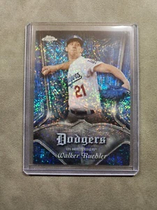2022 Topps Chrome - Pinstriped #P-25 Walker Buehler - Picture 1 of 2