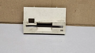 Bisel de unidad de disquete IBM 3,5" Foto 1 de 4