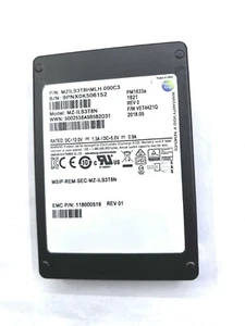 SSD SAMSUNG EMC MZ-ILS3T8N 3,84 To SAS 2,5" MZILS3T8HMLH-000C3 PM1633a 512 b/s - Photo 1/3