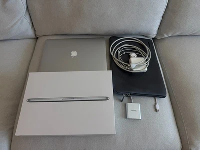 Apple MacBook Pro Laptop 15.4in 512GB SSD 16GB RAM A1398 - Image 1 of 4