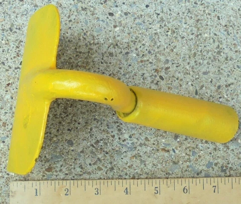 Vintage  HOE HEAD, YELLOW,  Nice Early Garden Tool or Farm Decor Cover