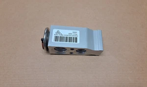 Válvula de expansión climatizador Volvo XC90 8648253 - Imagen 1 de 3