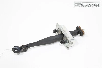 2016-2018 LINCOLN MKX REAR LEFT SIDE DOOR PANEL CHECK STRAP STOP STOPPER OEM - Image 1 of 4