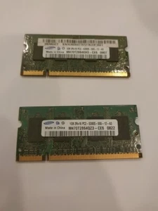 Samsung 2 X 1GB SODIMMs - 2Rx16 - 1GB (PC2-5300S-555-12-A3 / M470T2864DZ3) - Picture 1 of 3