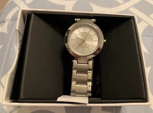 DKNY Watch Womens Stainless Silver Tone NIB NWT Crystals Japan Movement - Picture 1 of 9