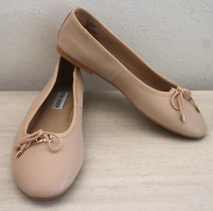 Steve Madden Women's Sz 7.5M Beige/Natural Leather Blossoms Ballet Shoes $70 - Picture 1 of 9
