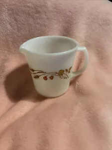 Pyrex Corning CREAM Dish Vintage Harvest Home Golden Wheat Milk Creamer - Picture 1 of 6