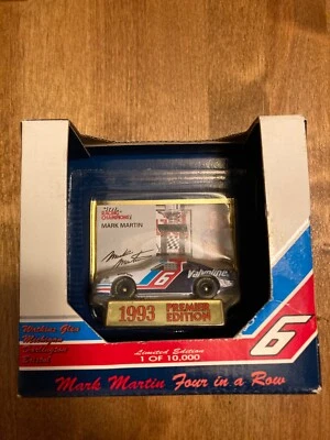 Racing Champions 1993 1:64 edición Premier NASCAR #6 Mark Martin 4 en fila nuevo en caja Foto 1 de 4