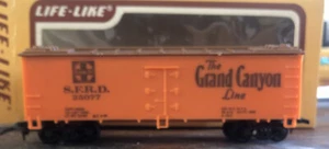 Life-Like HO Santa Fe SFRD #25077 The Grand Canyon Line Train Reefer Car - Picture 1 of 5